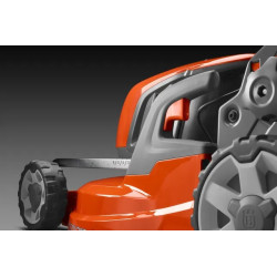 Husqvarna LC 353iVX AKU ( bez baterie a nabíječky )