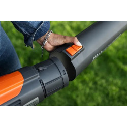 Husqvarna 122iB ( bez baterie a nabíječky )